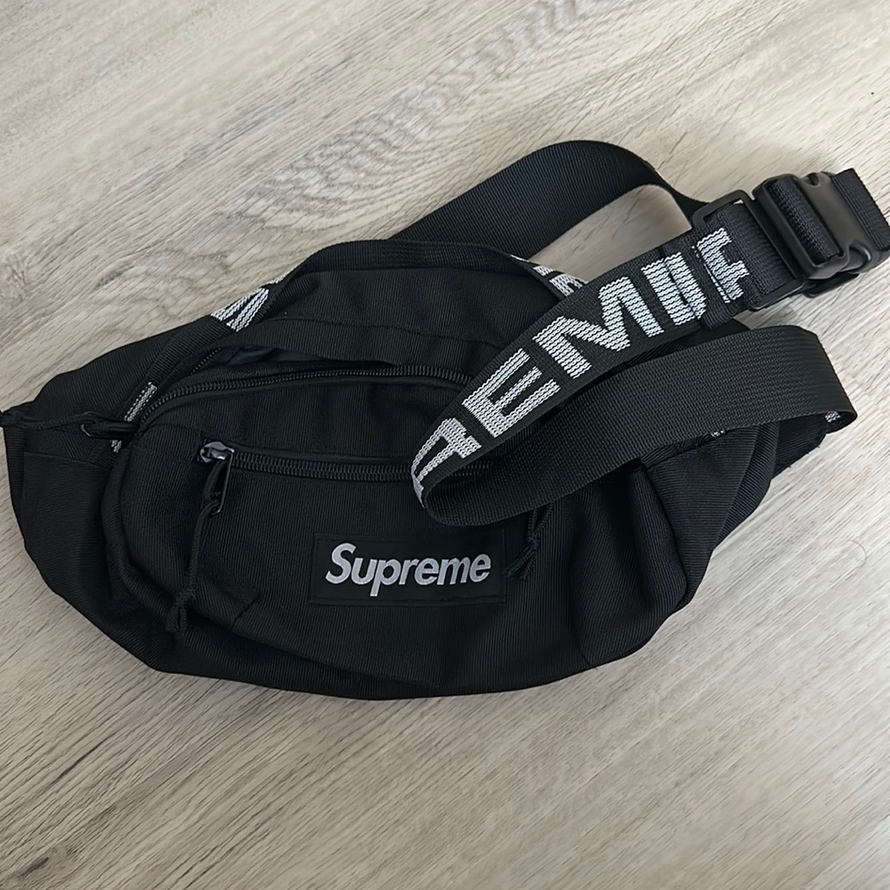 Black SUPREME Fanny Pack